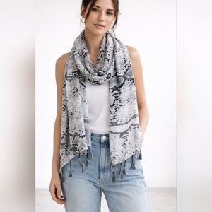 NWOT!! Dynamite | Black and White Snake Print Scarf, 41" x 70"